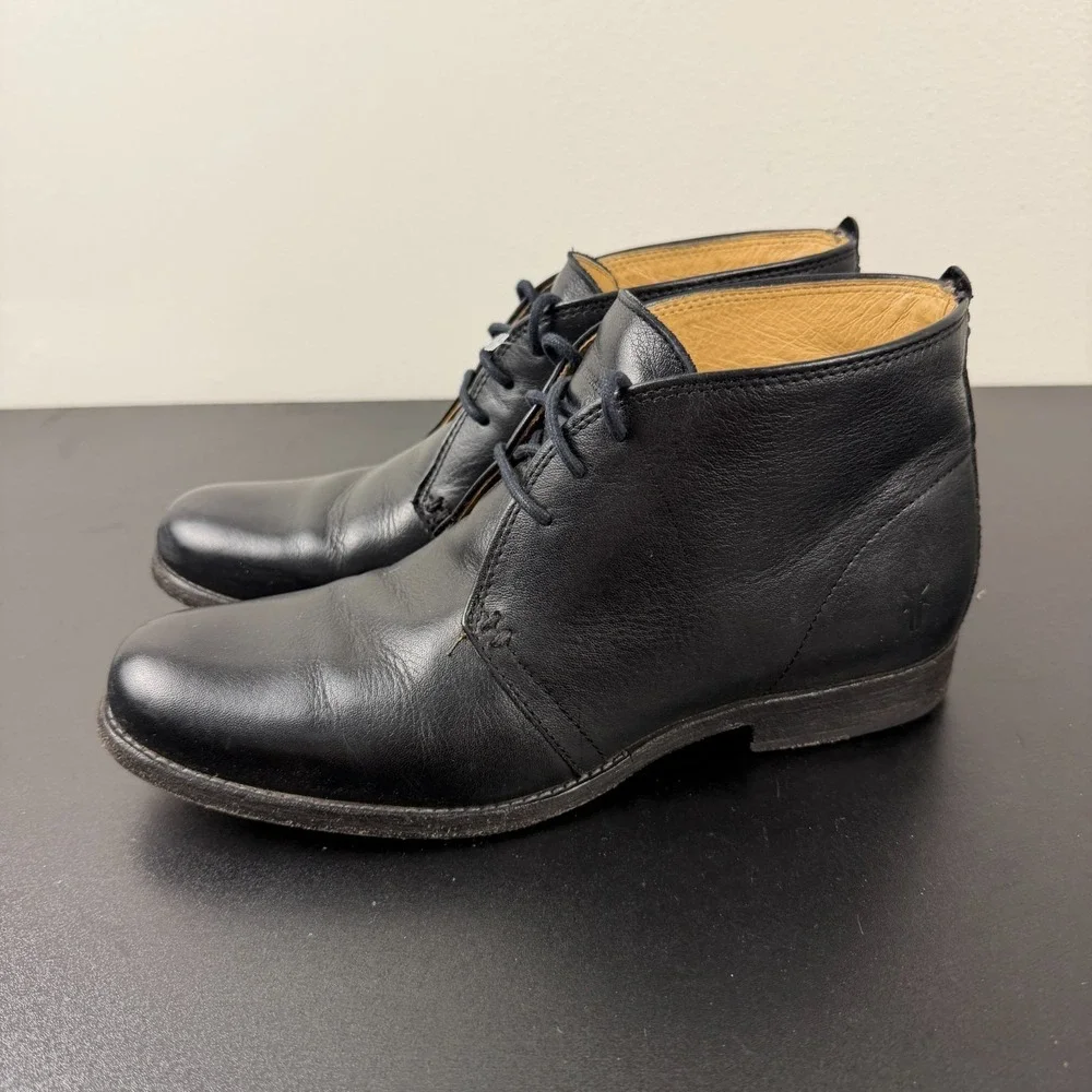 Frye Phillip Chukka Boot Men's 9.5B Black Leather Classic Lace-Up Career Dress
